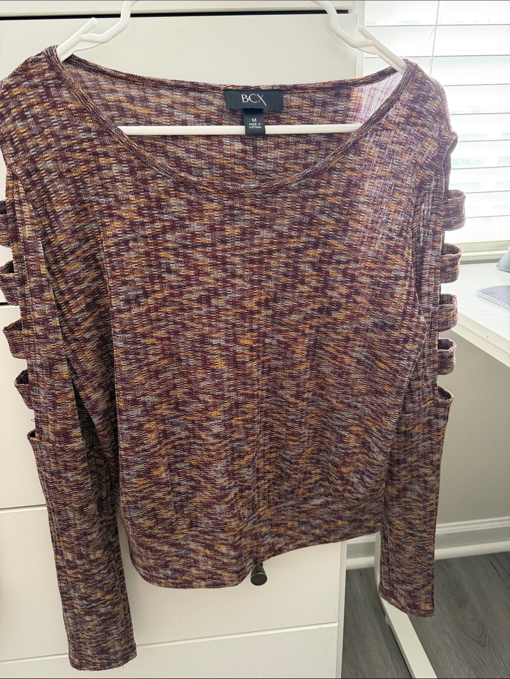 BCX Purple Multicolor Cold-Shoulder Knit Long Sleeve Top